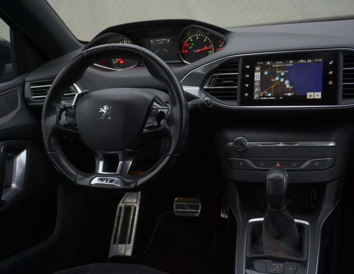 Peugeot 308 Kombi 2,0 l 133 kw