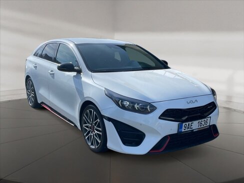 KIA ProCeed Hatchback 1,6 l 150 kw