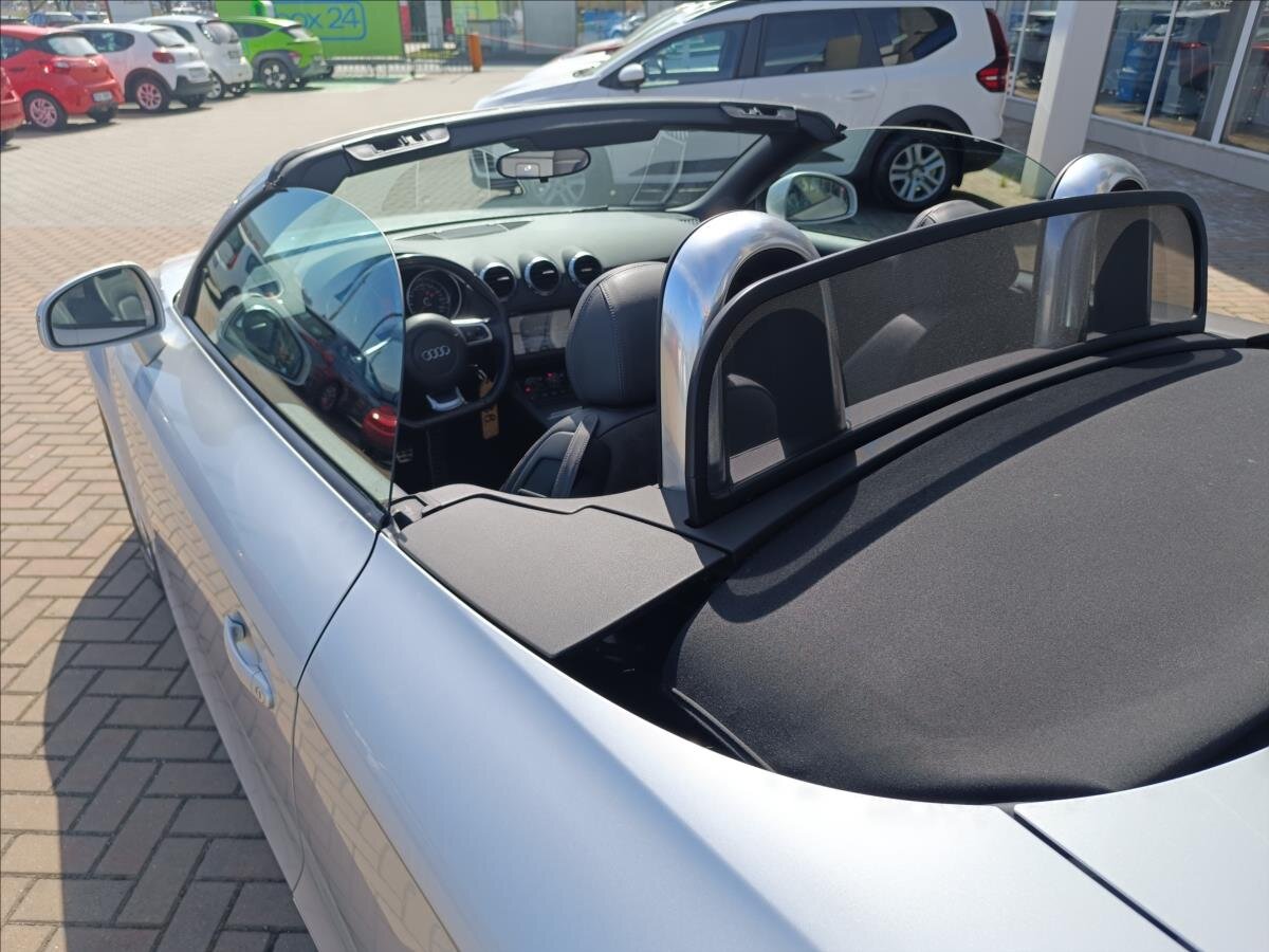 Audi TT Kabriolet 2,0 l 147 kw
