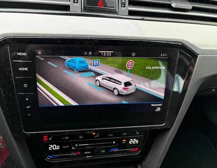 Volkswagen Passat Kombi 2,0 l 90 kw