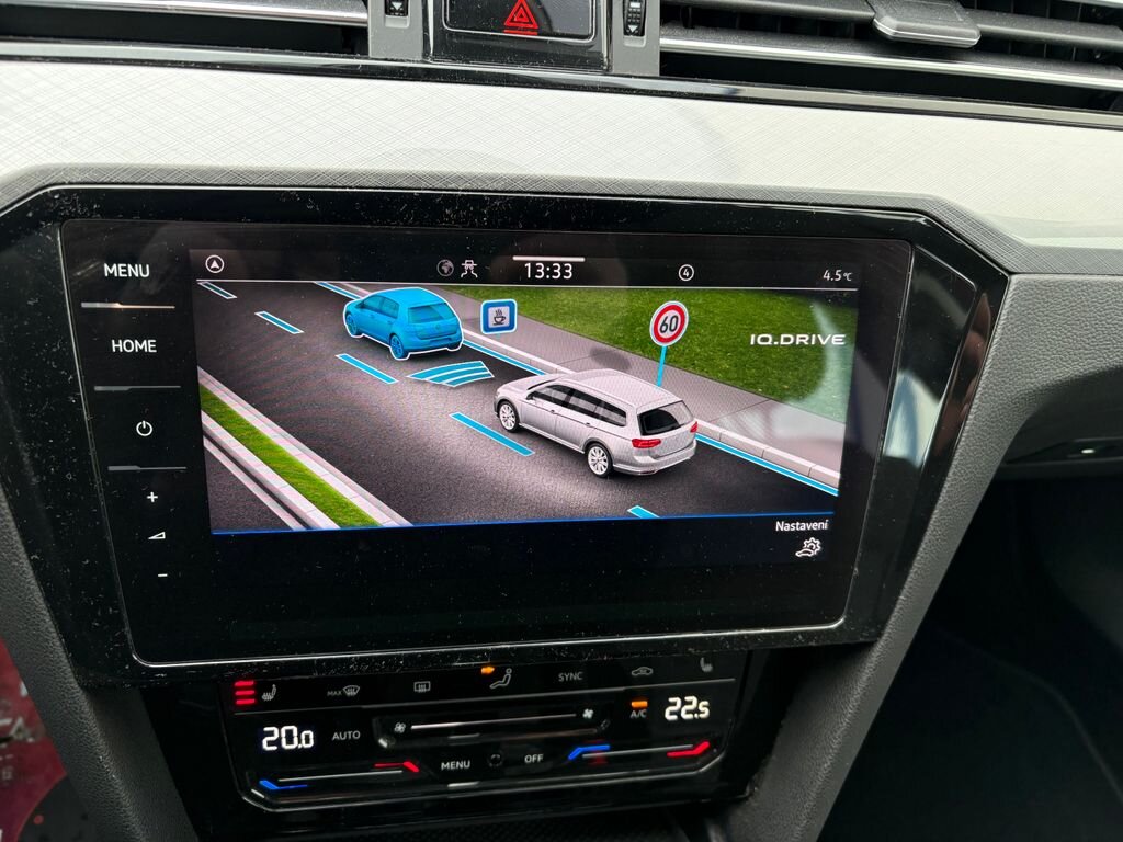 Volkswagen Passat Kombi 2,0 l 90 kw