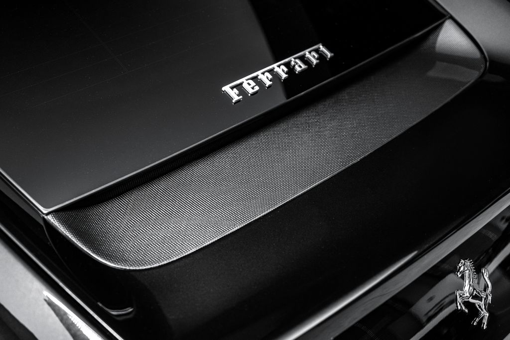 Ferrari 812