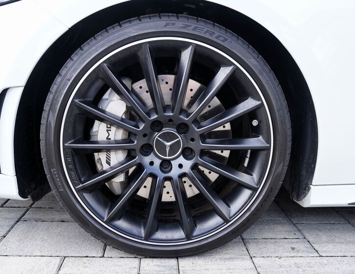 Mercedes-Benz Třídy A 12