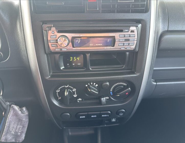 Suzuki Jimny Ostatní 1,3 l 63 kw