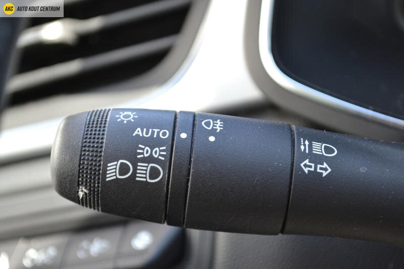 Renault Captur SUV / Terénní 1,3 l 103 kw