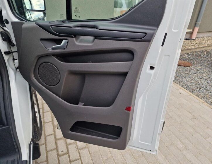 Ford Transit Custom Skříň 2,0 l 77 kw