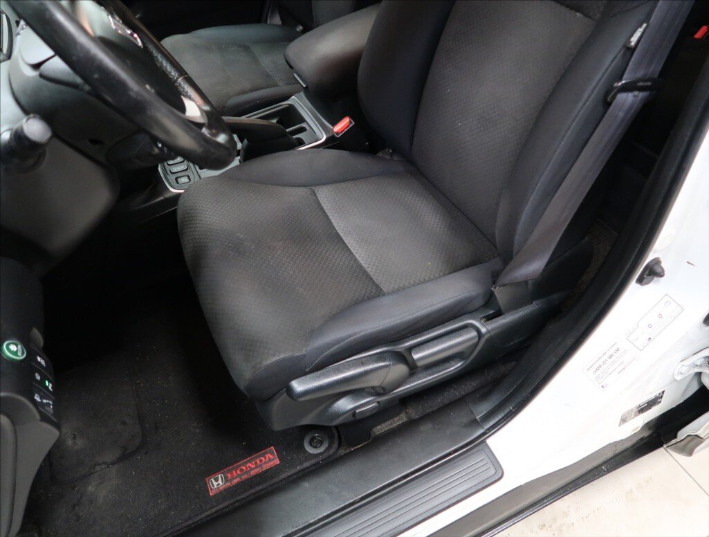 Honda CR-V SUV 2,0 l 114 kw