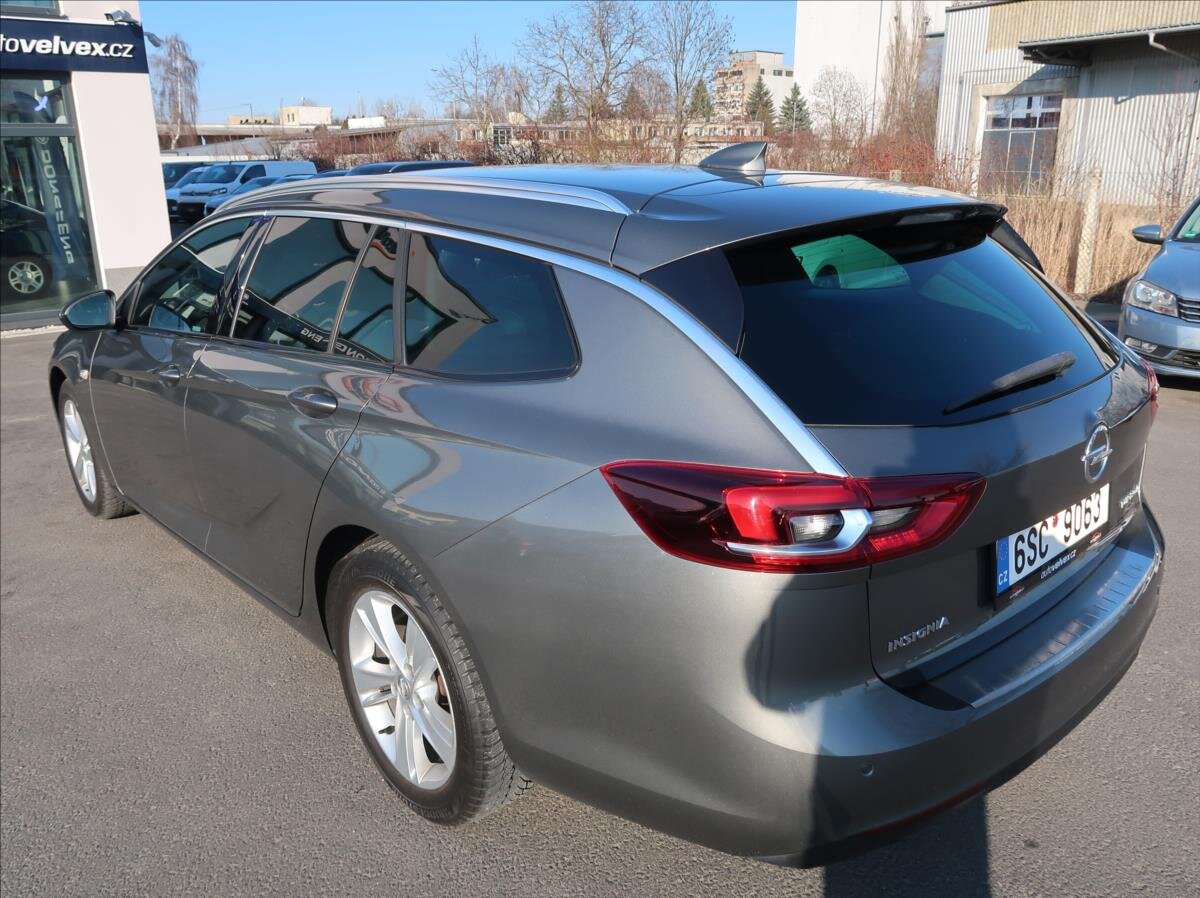 Opel Insignia Kombi 2,0 l 125 kw