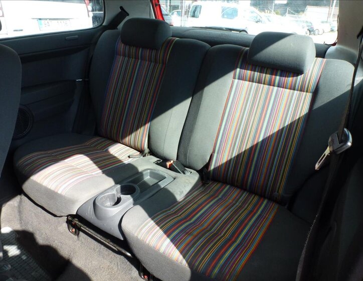 Volkswagen Fox Hatchback 1,2 l 40 kw