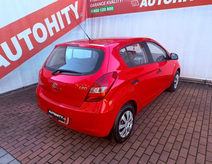Hyundai i20 6