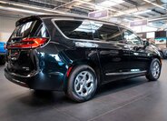 Chrysler Pacifica MPV 3,6 l 221 kw