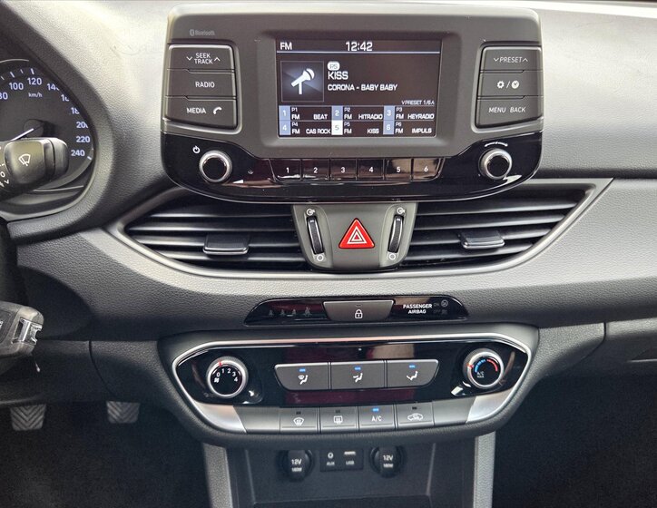 Hyundai i30 Liftback 998,0 88 kw