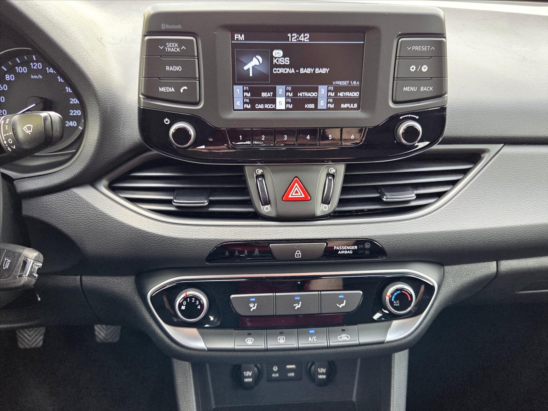 Hyundai i30 Liftback 998,0 88 kw