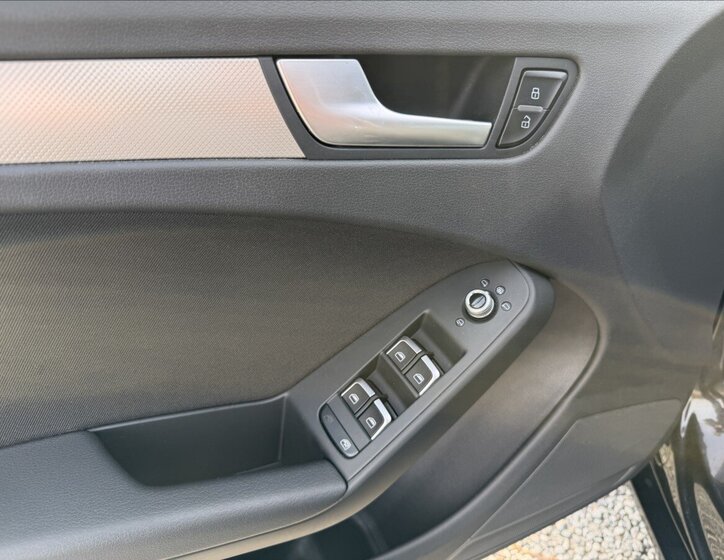 Audi A4 Kombi 2,0 l 88 kw