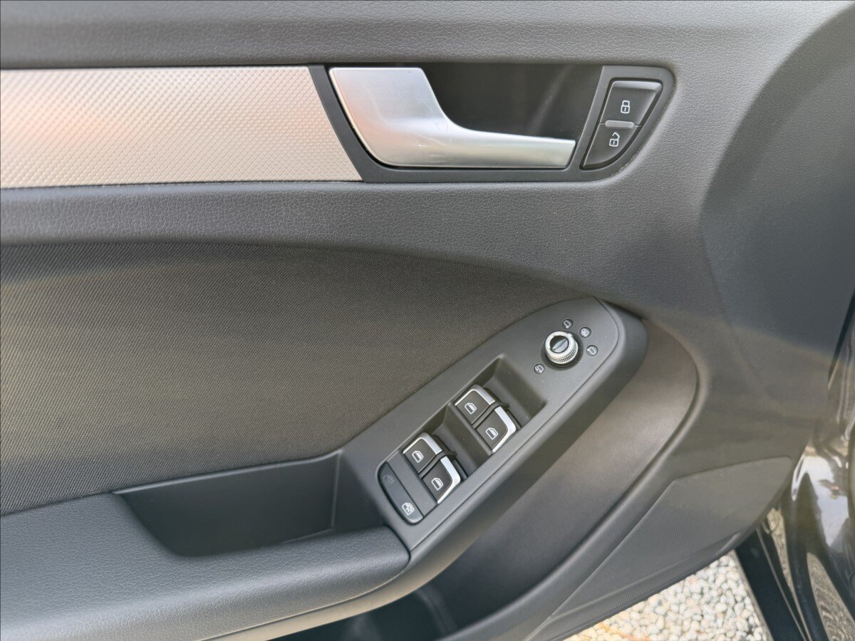 Audi A4 Kombi 2,0 l 88 kw