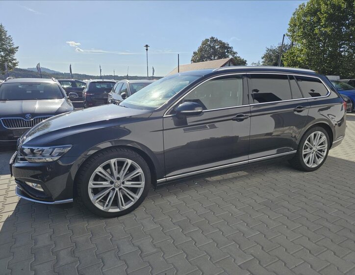 Volkswagen Passat 11