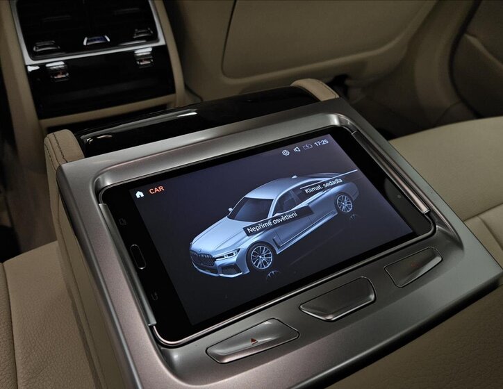 BMW Řada 7 Sedan / Limuzína 3,0 l 195 kw