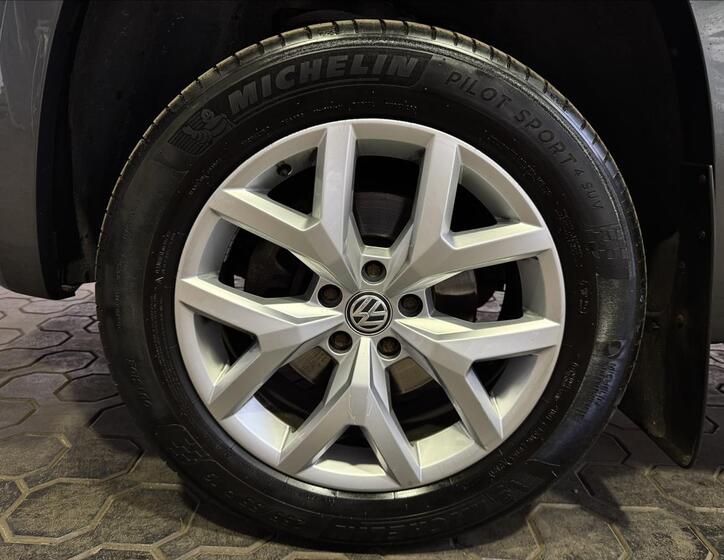 Volkswagen Amarok 36