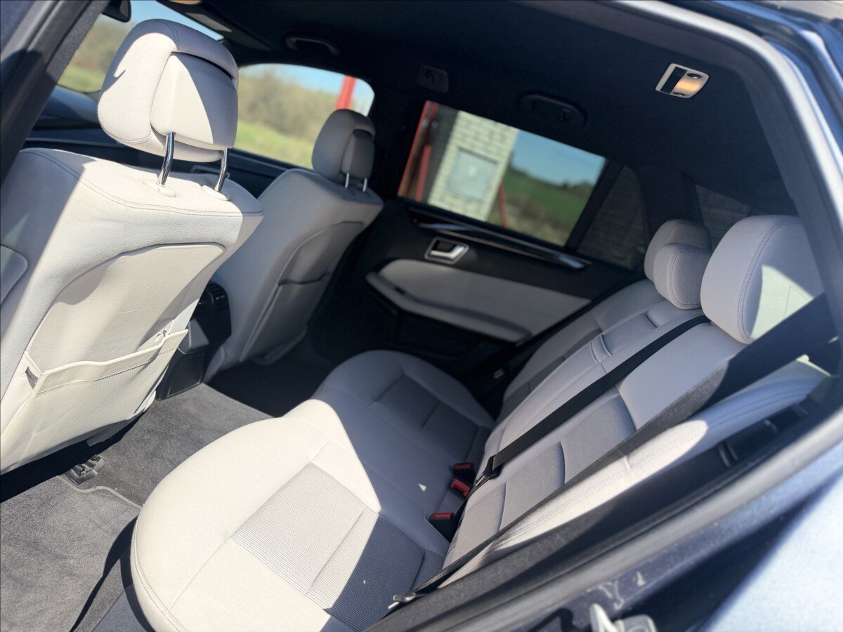 Mercedes-Benz Třídy E Kombi 2,1 l 150 kw