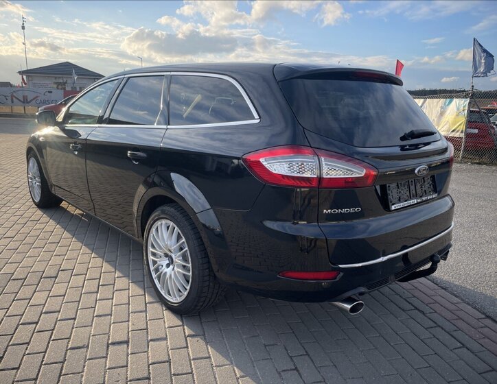 Ford Mondeo Kombi 2,2 l 147 kw