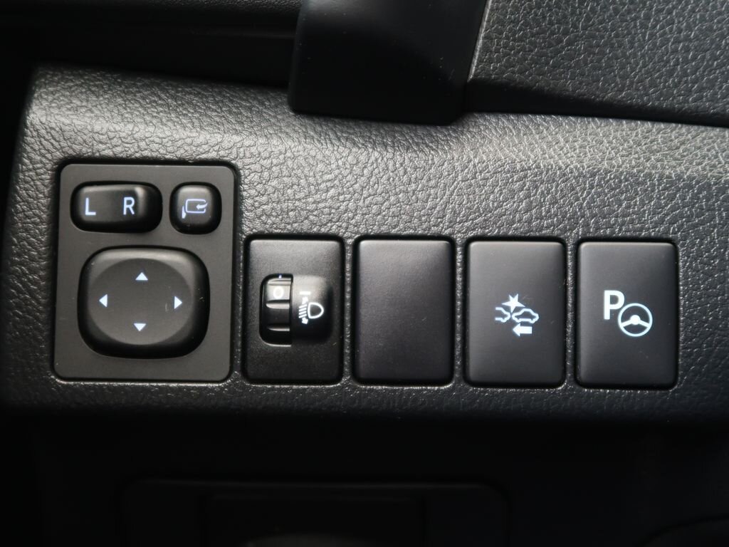 Toyota Auris Kombi 1,8 l 73 kw