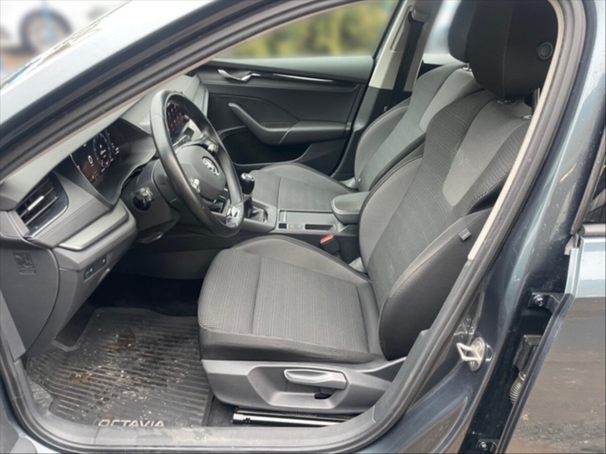 Škoda Octavia Kombi 2,0 l 110 kw