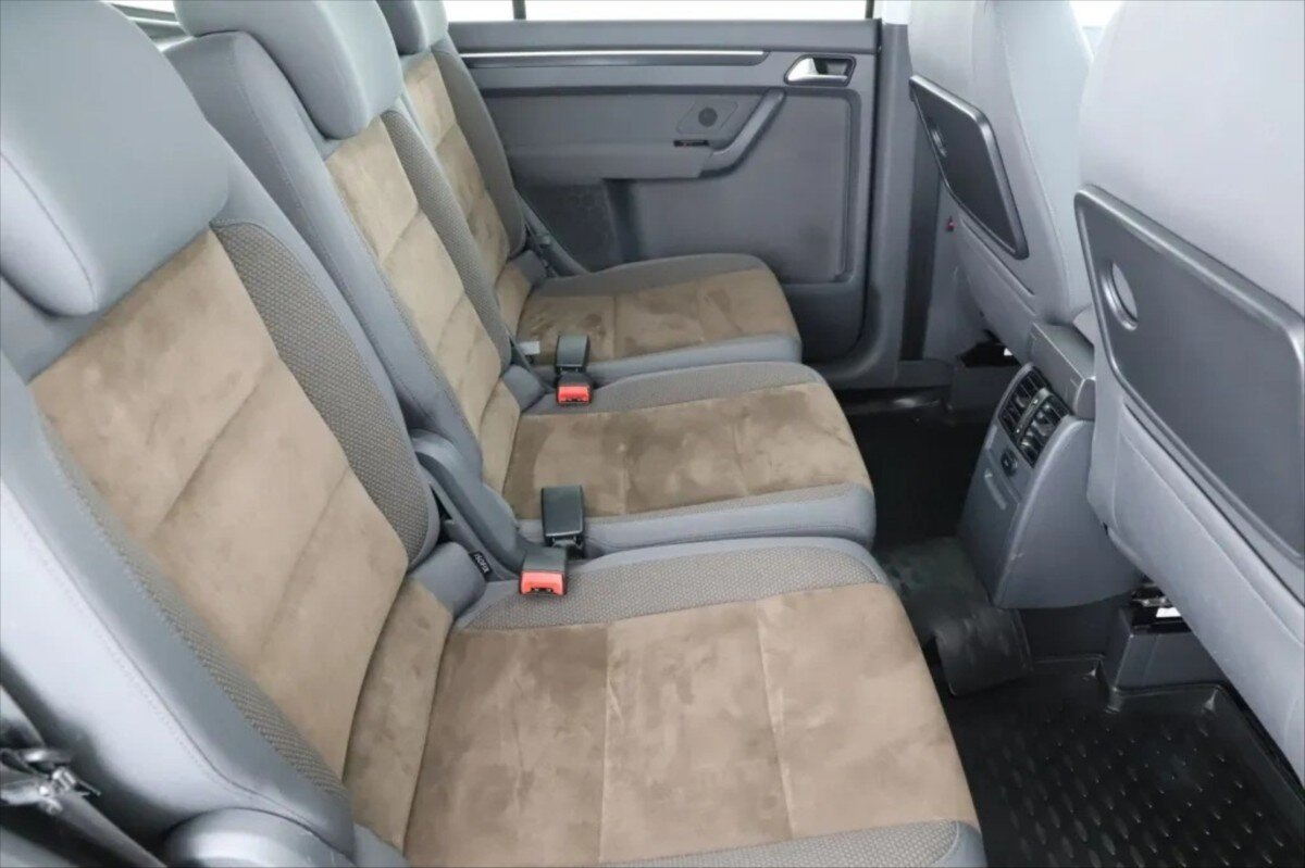 Volkswagen Tiguan SUV / Terénní 0,0 77 kw