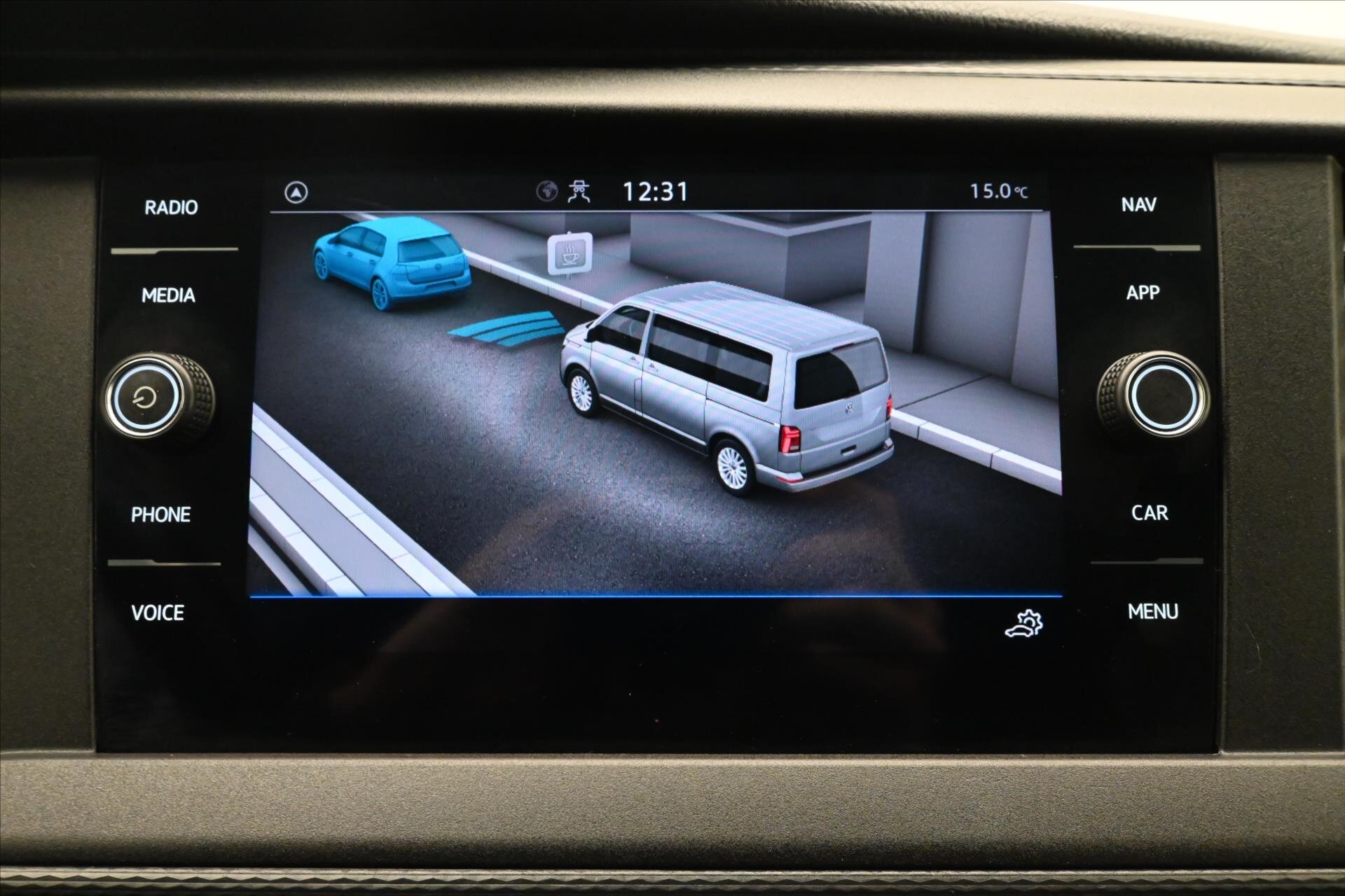 Volkswagen Transporter Skříň 2,0 l 110 kw