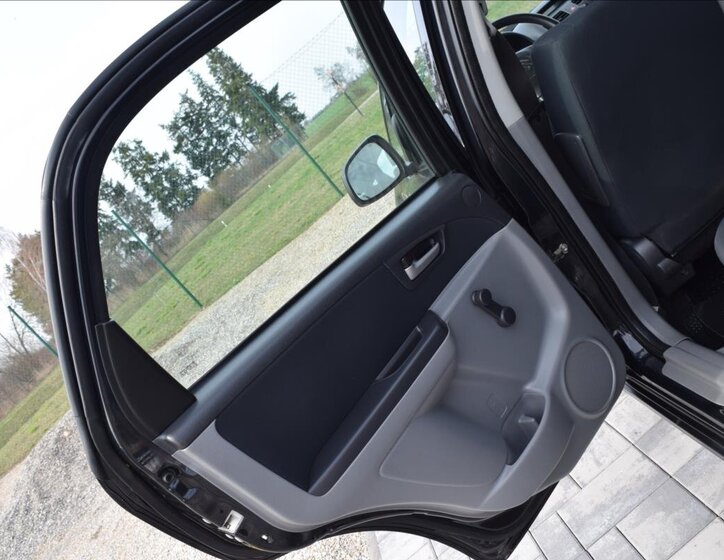 Suzuki SX4 Hatchback 1,6 l 79 kw