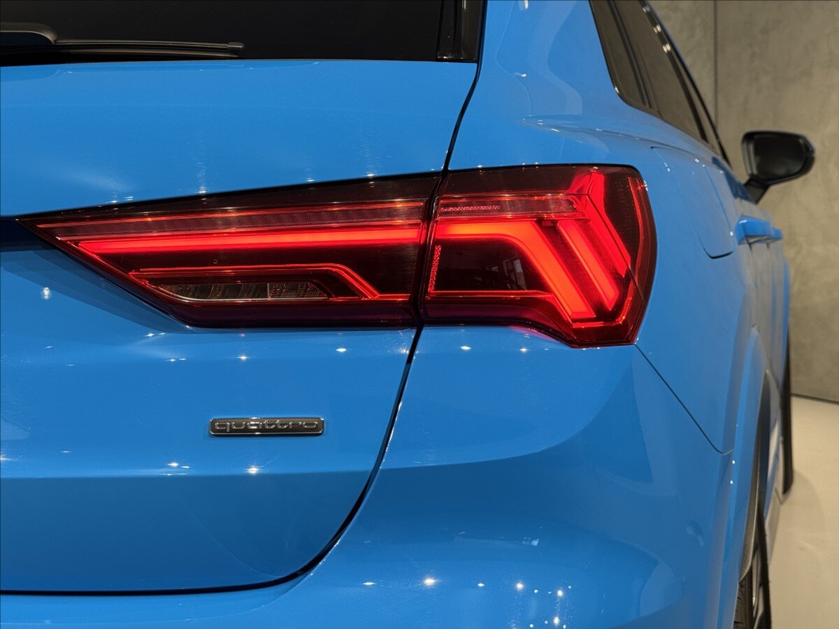 Audi Q3 SUV / Terénní 2,0 l 110 kw