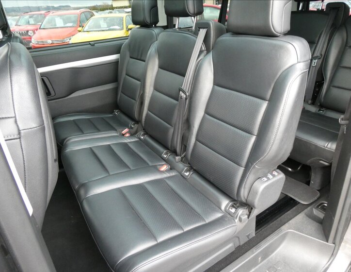 Peugeot Traveller MPV 2,0 l 130 kw