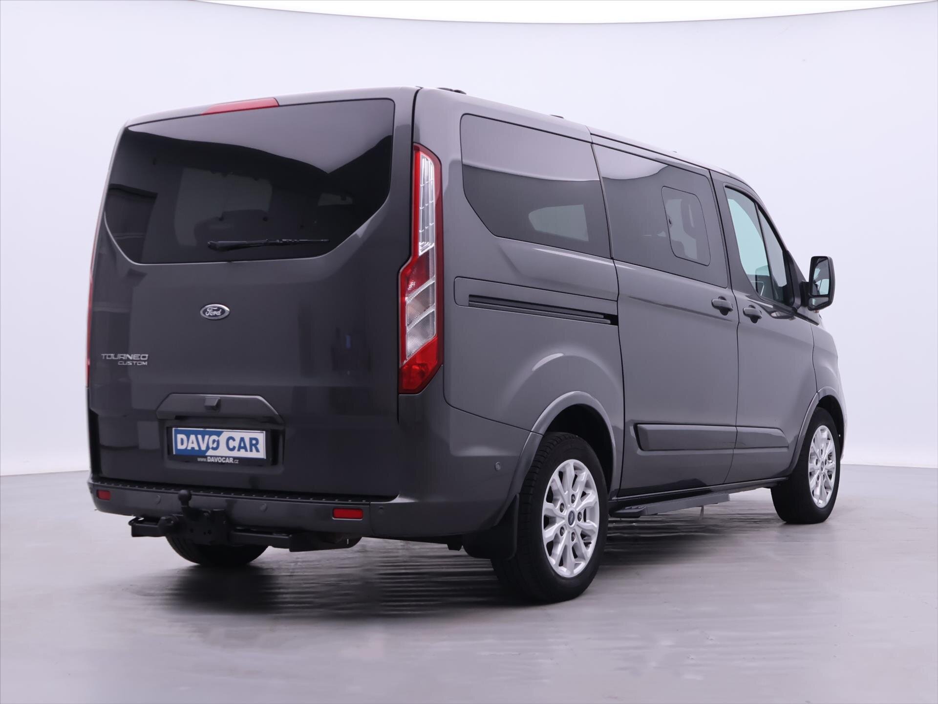 Ford Tourneo Custom