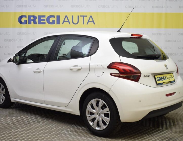 Peugeot 208 Hatchback 1,2 l 60 kw