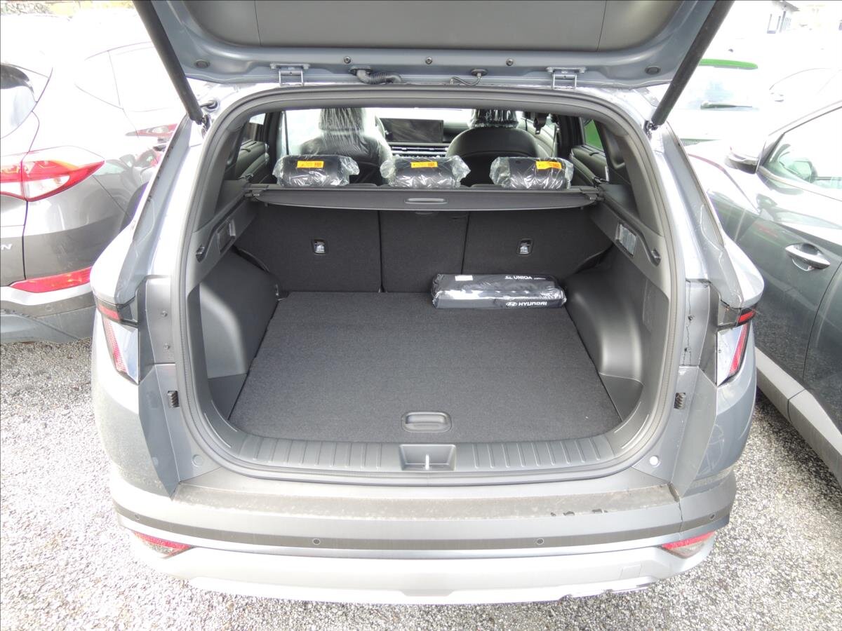 Hyundai Tucson SUV 1,6 l 118 kw
