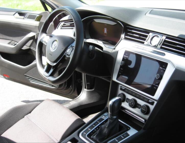 Volkswagen Passat 13