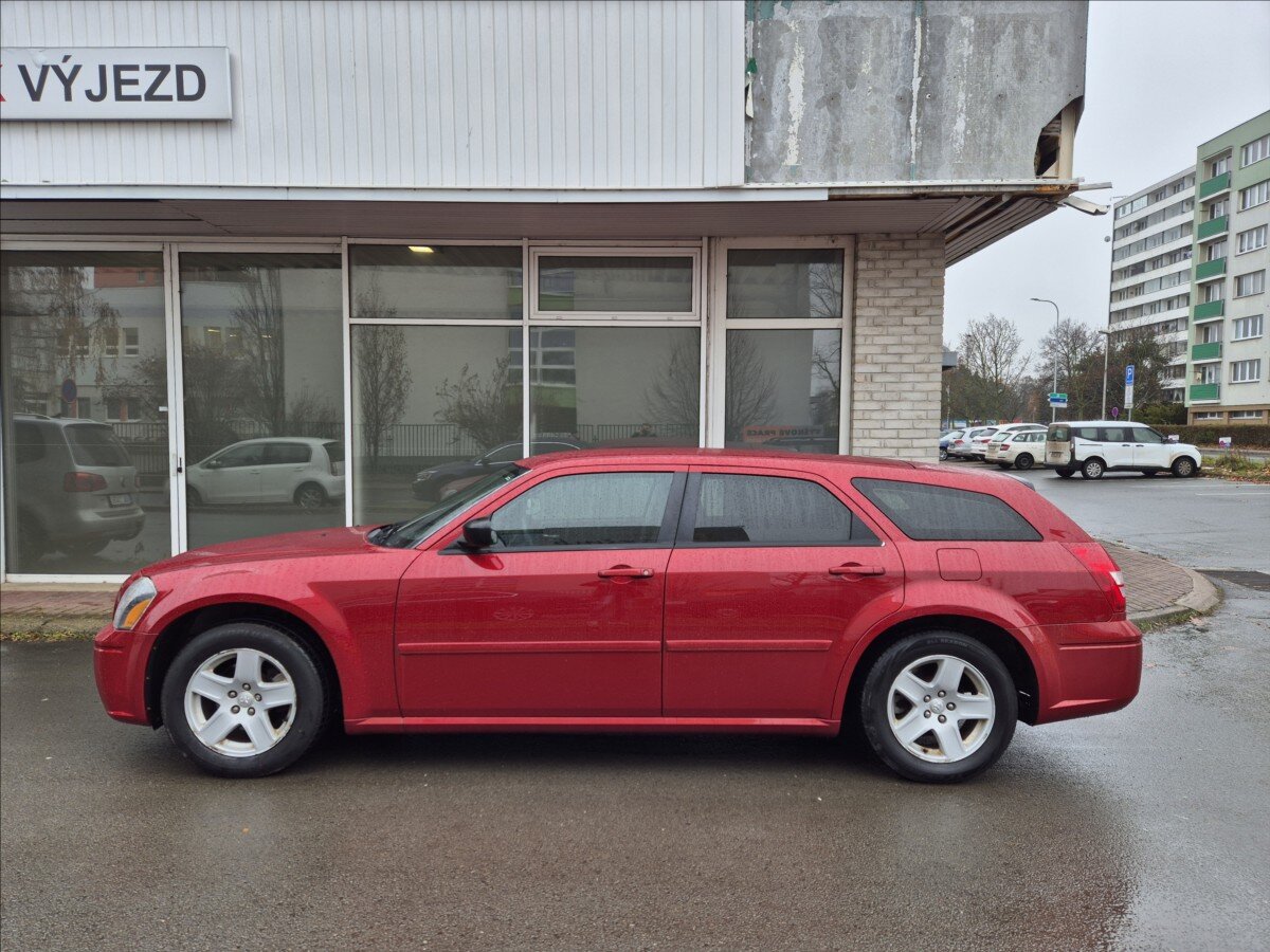 Dodge Magnum Kombi 2,7 l 142 kw