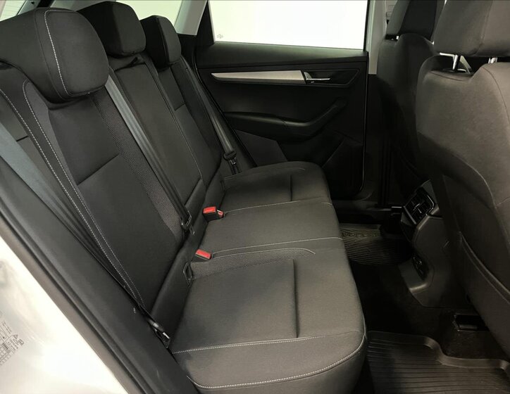 Škoda Karoq SUV / Terénní 1,5 l 110 kw
