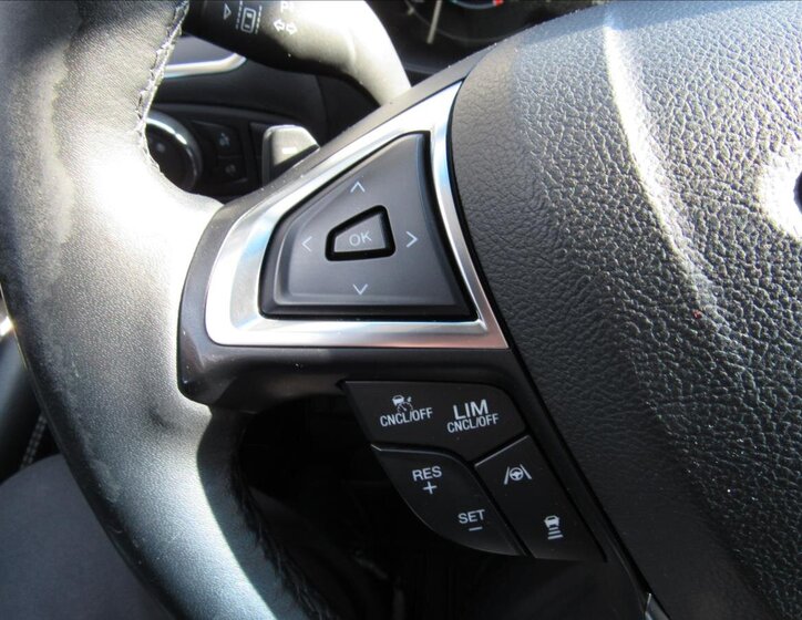 Ford Edge SUV / Terénní 2,0 l 175 kw