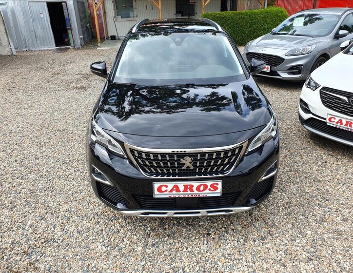 Peugeot 5008 SUV / Terénní 1,5 l 96 kw