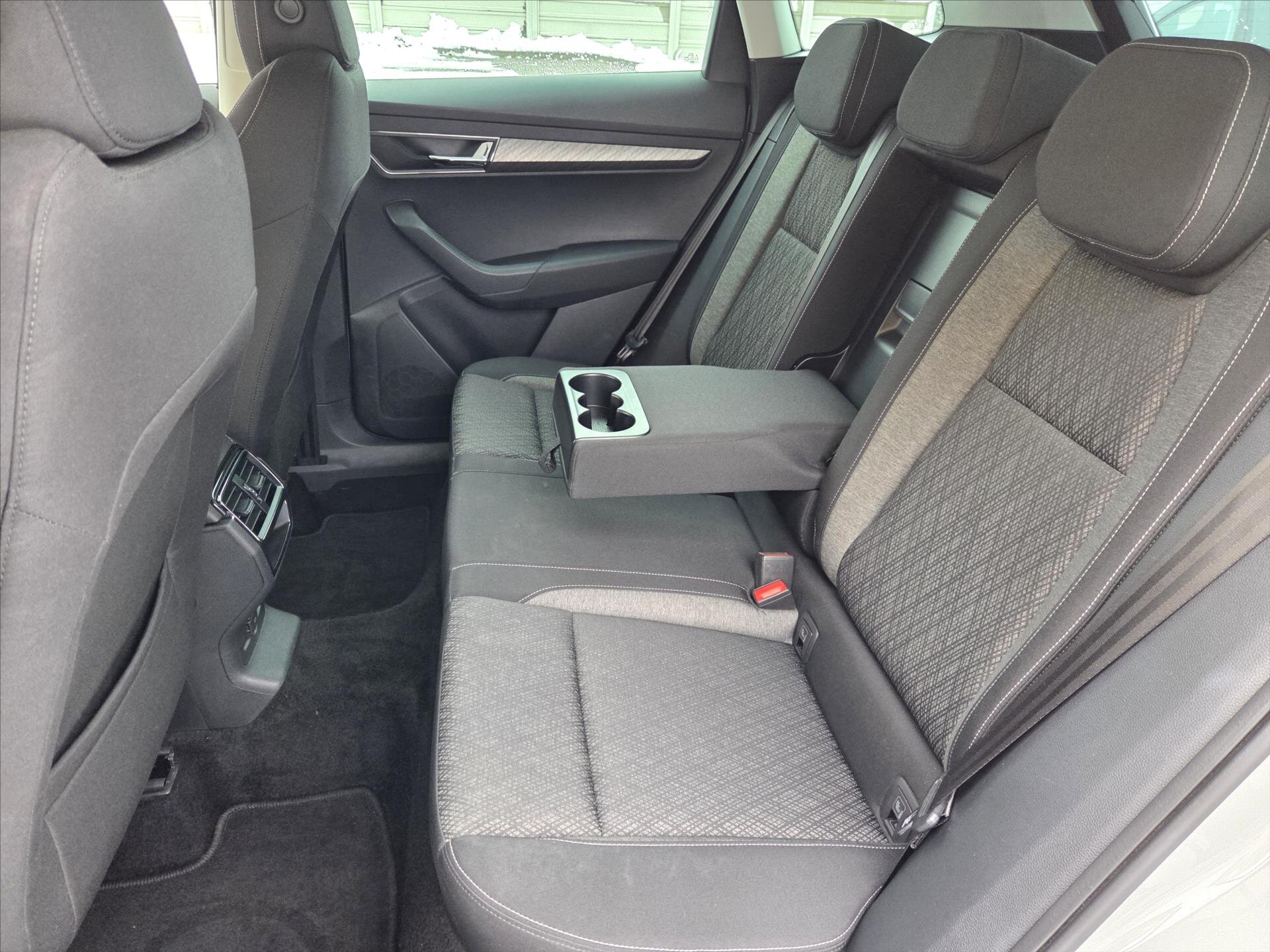 Škoda Karoq SUV 1,5 l 110 kw