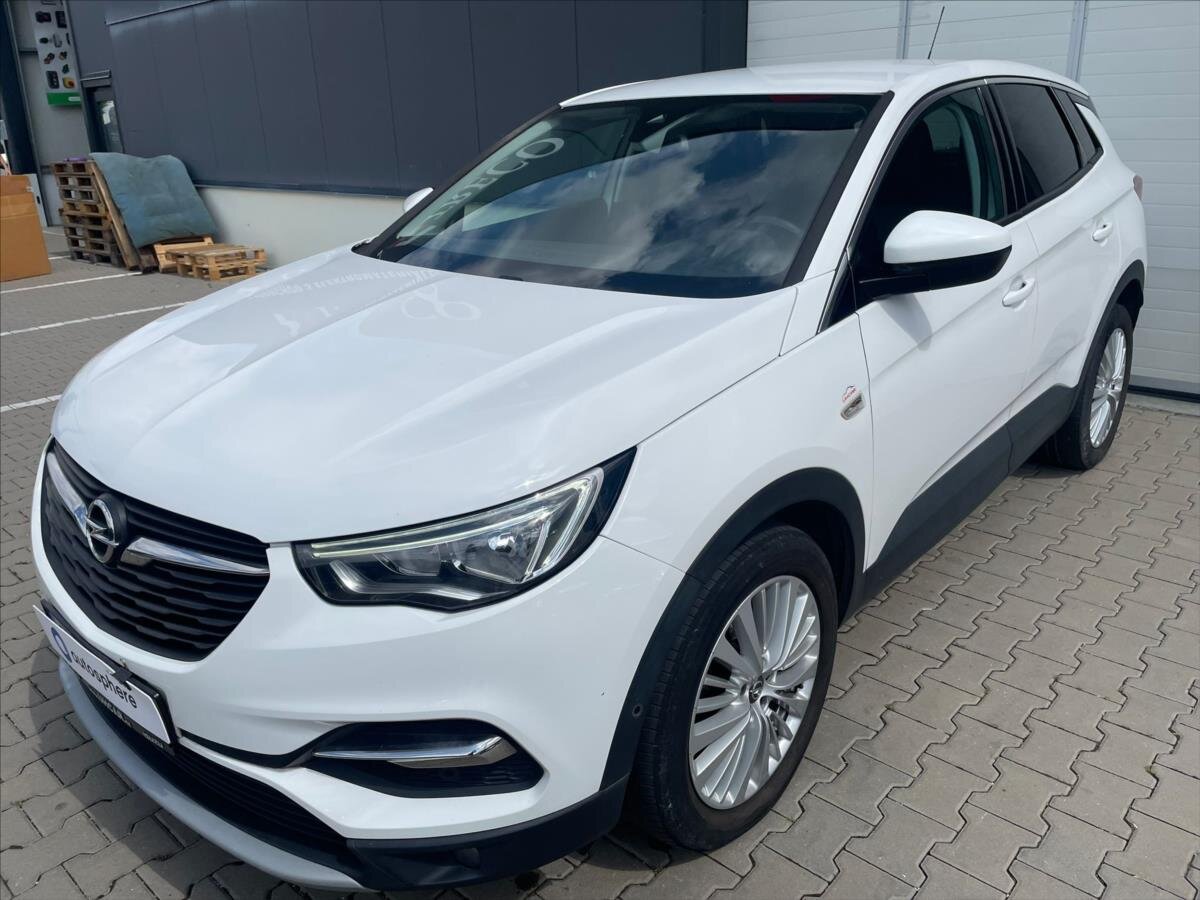 Opel Grandland X SUV / Terénní 2,0 l 130 kw