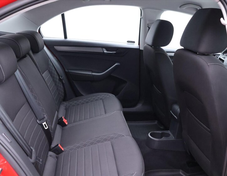 Škoda Rapid Liftback 1,4 l 92 kw