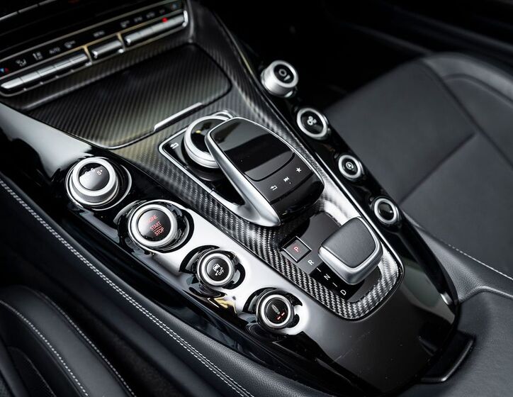 Mercedes-Benz AMG GT 15