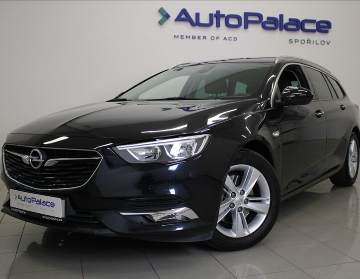 Opel Insignia 1