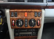 Mercedes-Benz 124 Kupé 3,0 l 162 kw