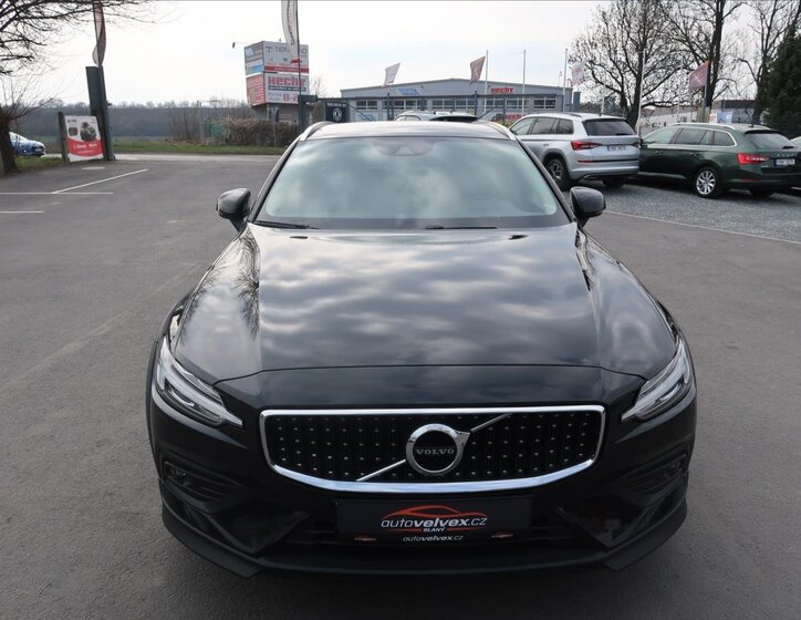 Volvo V60 Kombi 2,0 l 140 kw