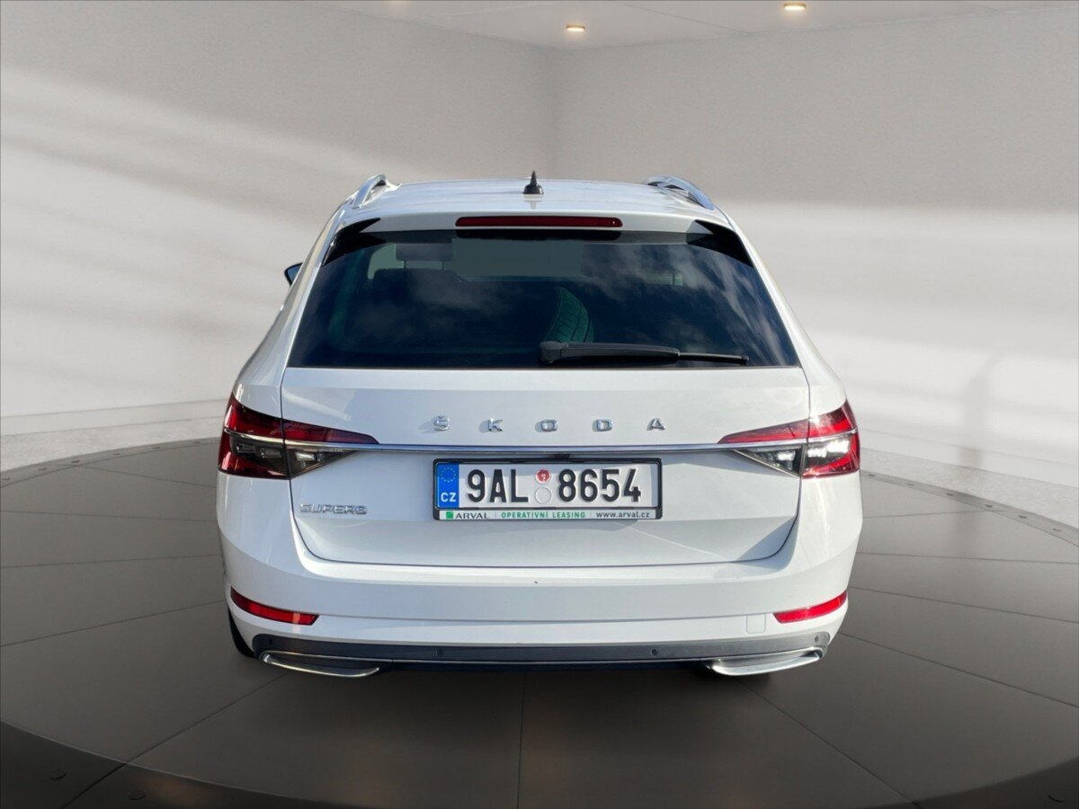 Škoda Superb
