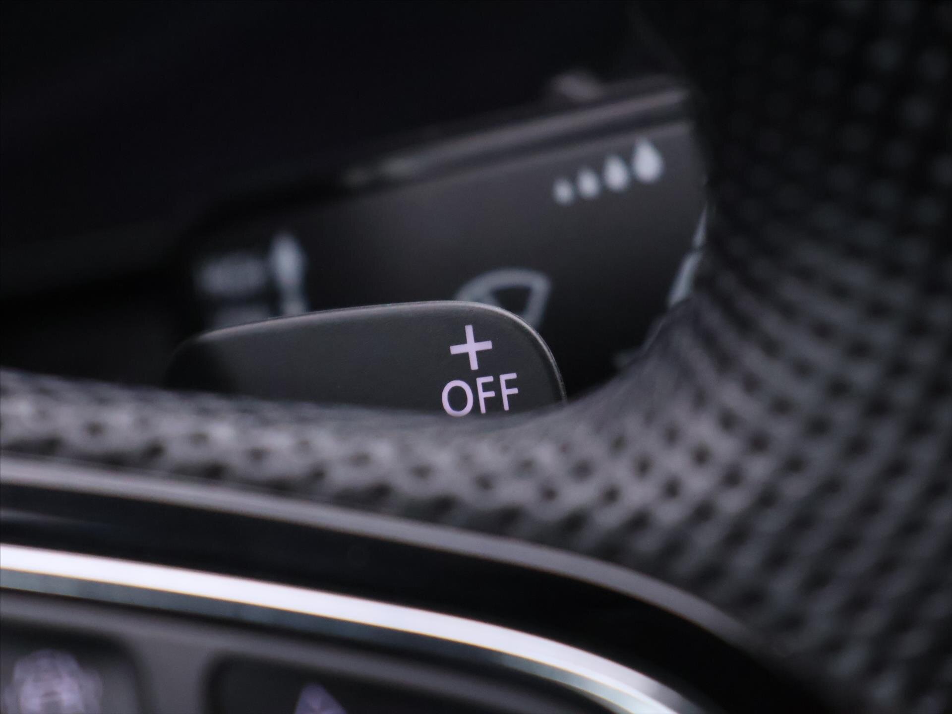 Škoda Karoq SUV 2,0 l 110 kw