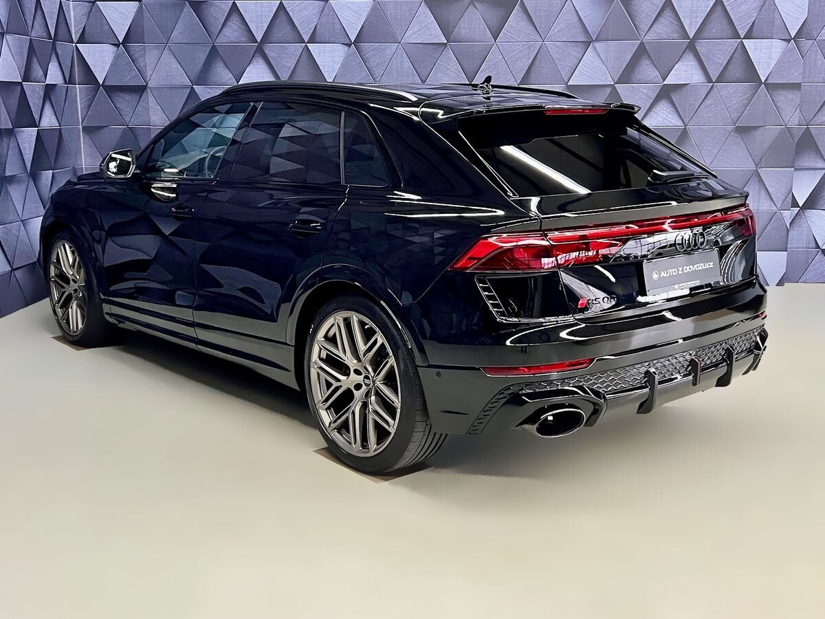 Audi RS Q8 SUV / Terénní 4,0 l 471 kw