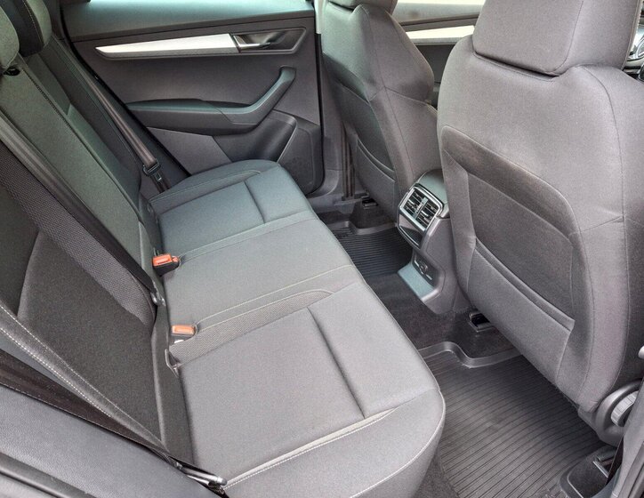 Škoda Karoq SUV / Terénní 1,5 l 110 kw